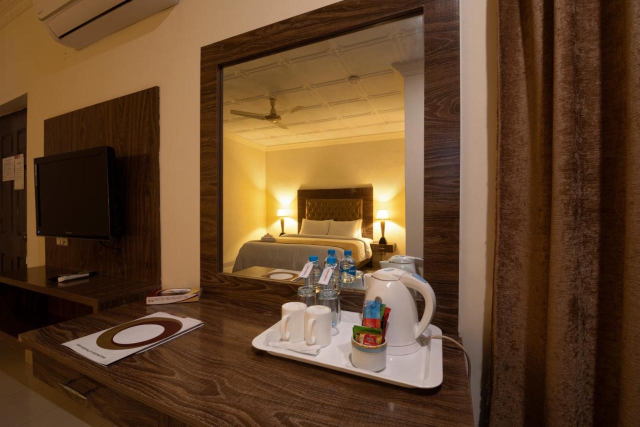 Hotel One Lalazar Multan Dış mekan fotoğraf