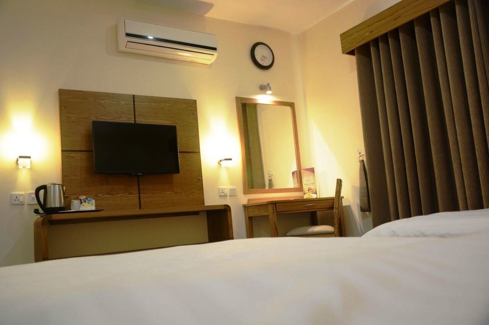 Hotel One Lalazar Multan Dış mekan fotoğraf