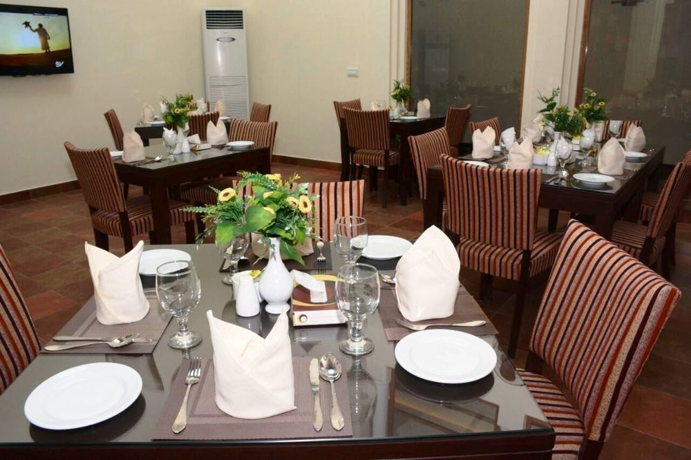 Hotel One Lalazar Multan Dış mekan fotoğraf